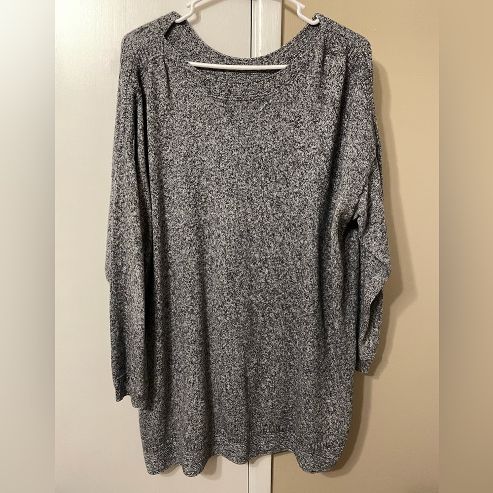Old Navy Sweater